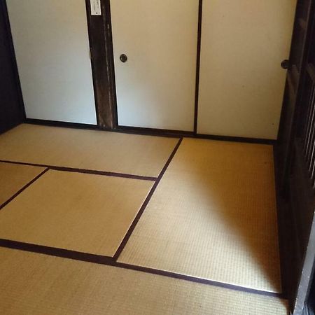 Готель Gokayama Gassho No Sato Nanto Екстер'єр фото