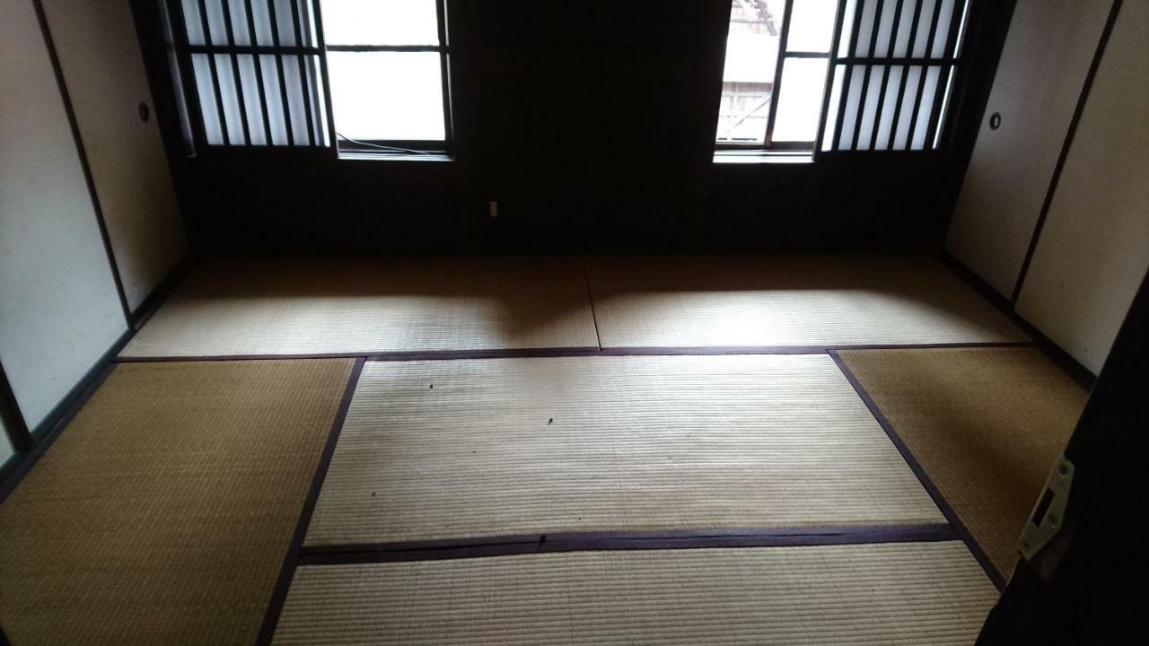 Готель Gokayama Gassho No Sato Nanto Екстер'єр фото